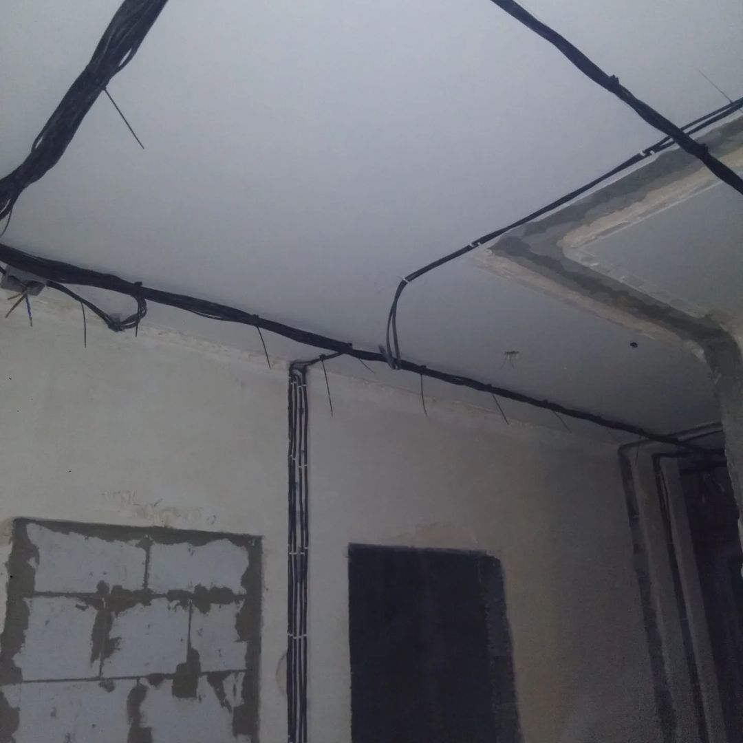 Электромонтаж в двухкомнатной квартире 67м2 на ул. Донца